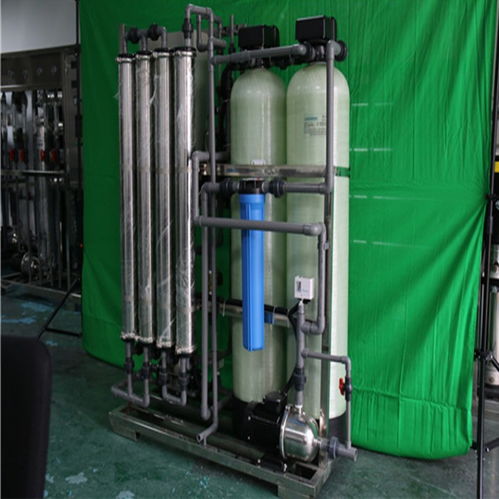 【黑龍江大型循環(huán)水除鹽,60噸河水過濾軟化水處理設備安裝】- 